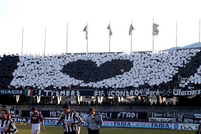 Le 10 Coreografie Più Belle Degli Ultras Dell'Ascoli